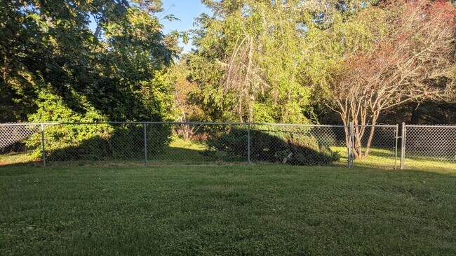 Foto del edificio - 2386 SW Elmwood Dr