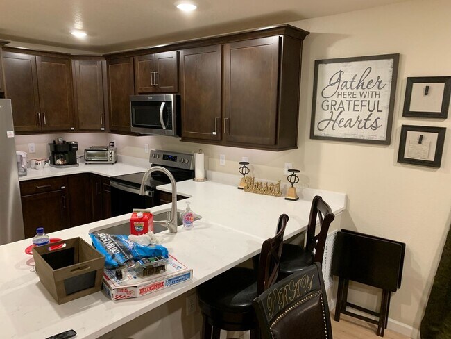 Foto del edificio - 210 Marshall Mews St