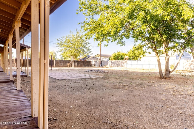 Building Photo - 3225 N Starlight Dr