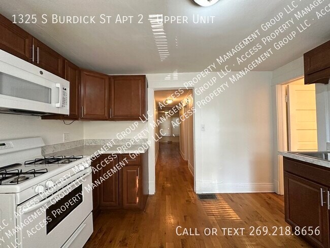 Foto del edificio - 1325 S Burdick St