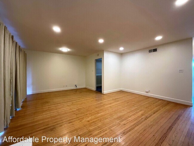 Foto del edificio - 3 br, 2 bath House - 431 Rivercrest Lane