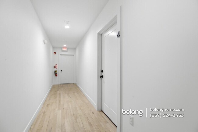 Building Photo - 43 Withington St