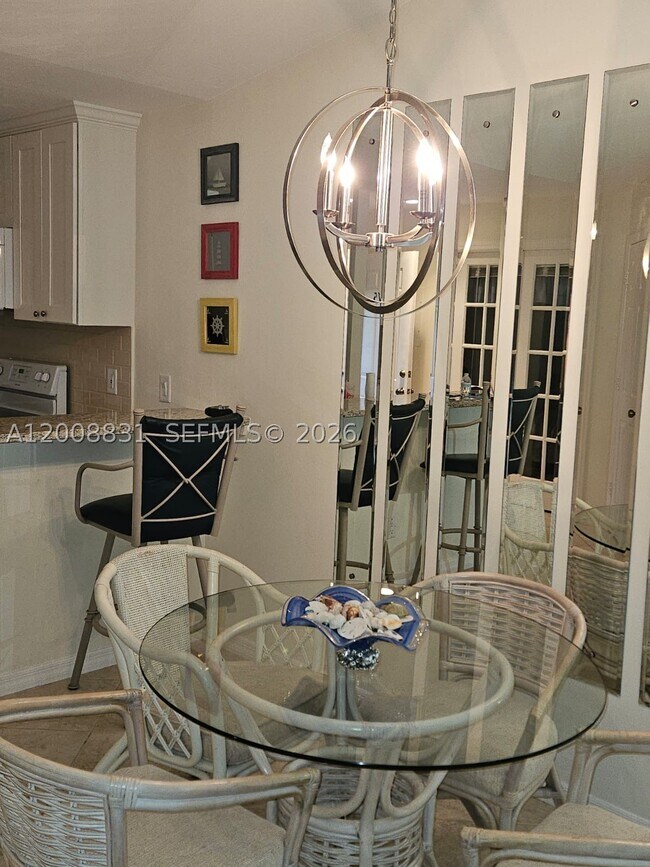 Foto del edificio - 1335 Mainsail Dr