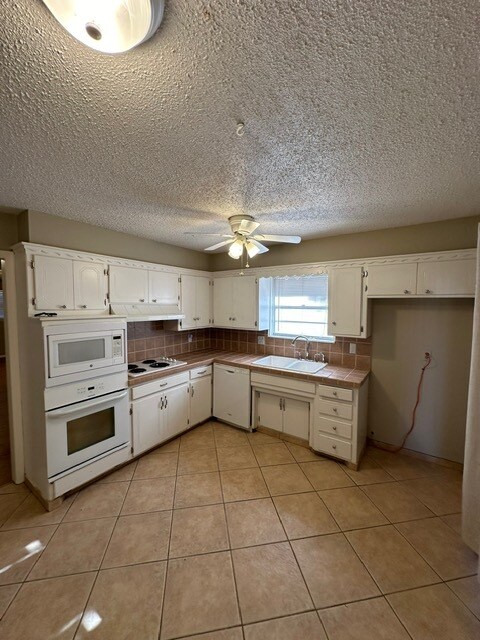 Foto del edificio - 5633 Norman Rd