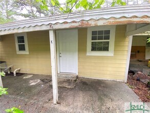 Building Photo - 501 Buckhalter Rd