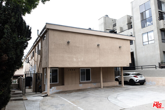 Building Photo - 1449 Butler Ave