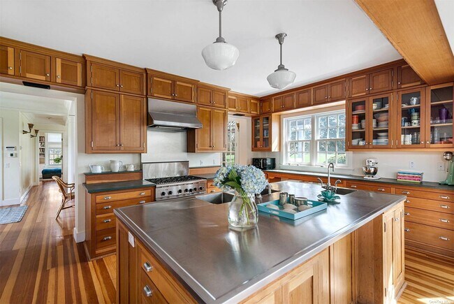 Building Photo - 127 Seascape Ln