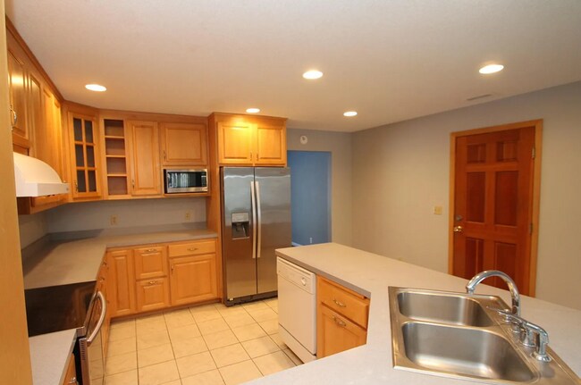 Foto del edificio - 4219 Oak Drive Ln