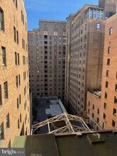 Building Photo - 219 S 18th St