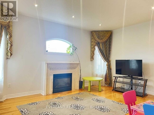 Building Photo - 50 Danpatrick Dr