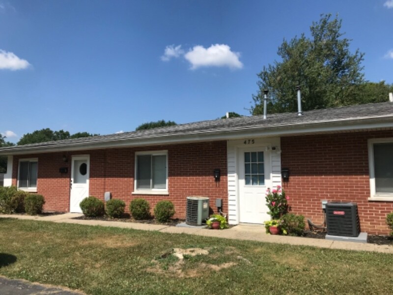 475 Old Boston Rd Unit Apt 4, Batavia, OH 45103 Room for Rent in