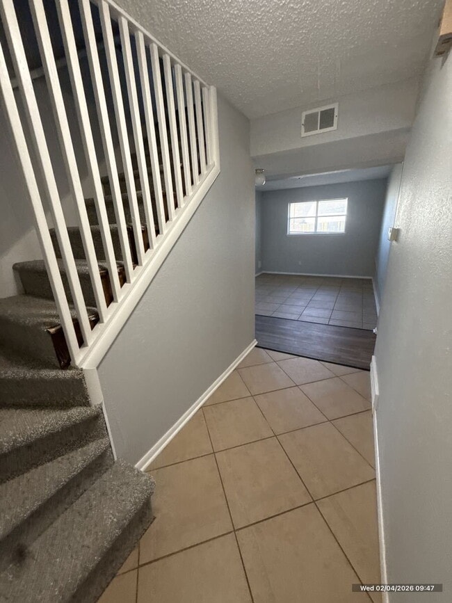 Photo - 629 Reynolds Rd Apartment