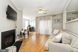 Building Photo - 15605 Everglade Ln