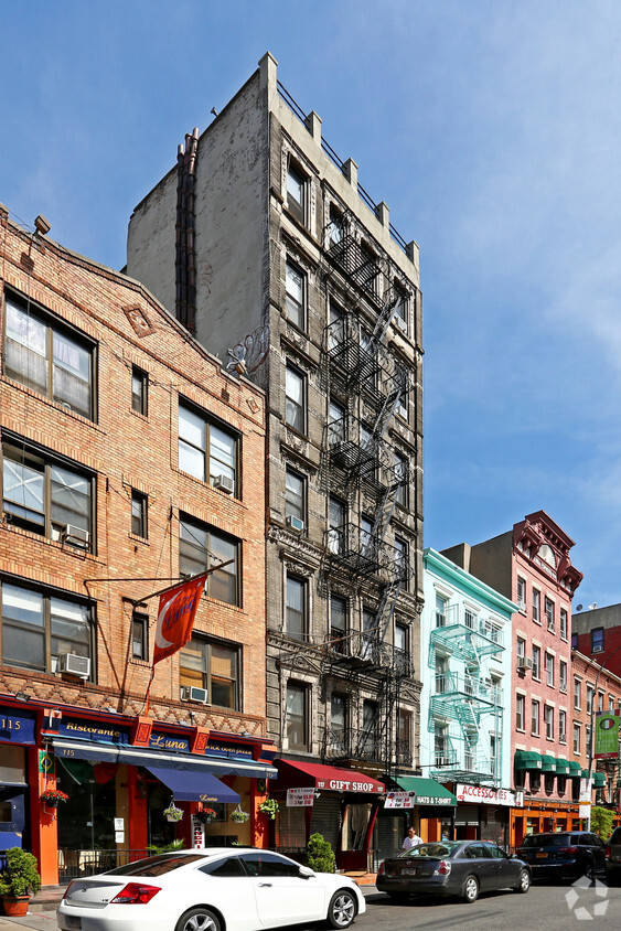 Apartments on discount mulberry street