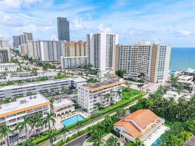 Foto del edificio - 3199 S Ocean Dr
