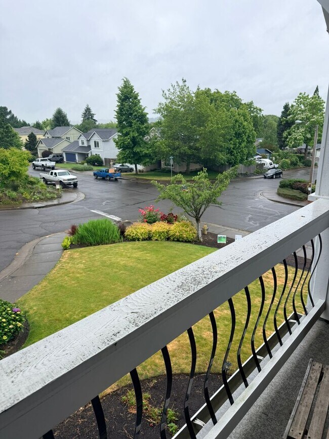Foto del edificio - Lovely 4 Bedroom Home in Philomath