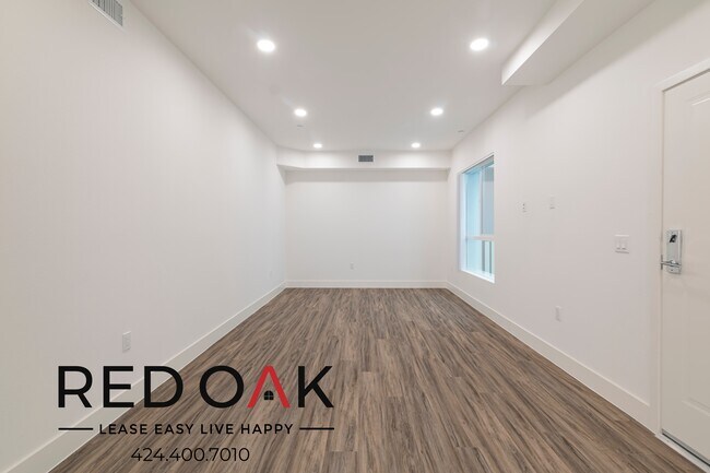 Foto del edificio - 4000 Mont Clair St