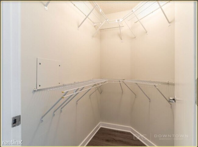 Foto del edificio - 2 br, 2 bath Condo - 600 N State St