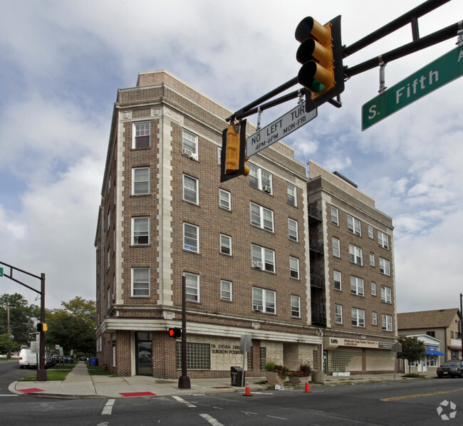 Building Photo - Ausonia Apartments