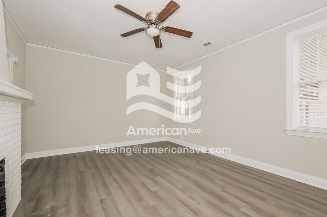 Foto del edificio - 2231 10th St