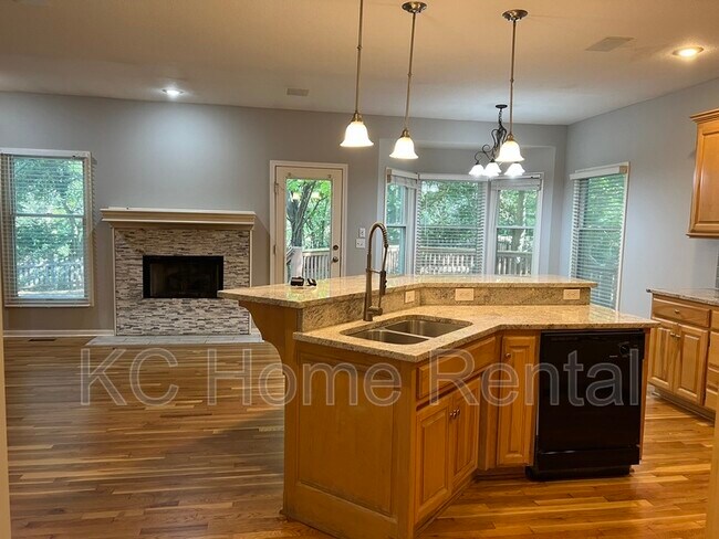 Foto del edificio - 17122 Penrose Ln