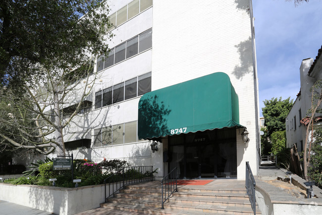 Building Photo - Clifton Apartments