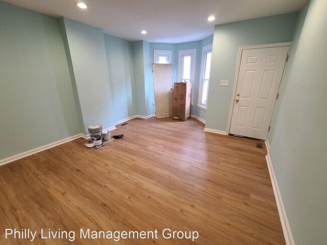 Foto del edificio - 3 br, 1.5 bath House - 47 E Collom Street