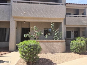 Building Photo - 11666 N 28th Dr