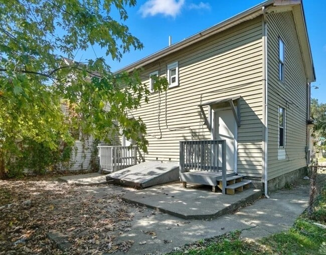 Building Photo - 726 Taylor St