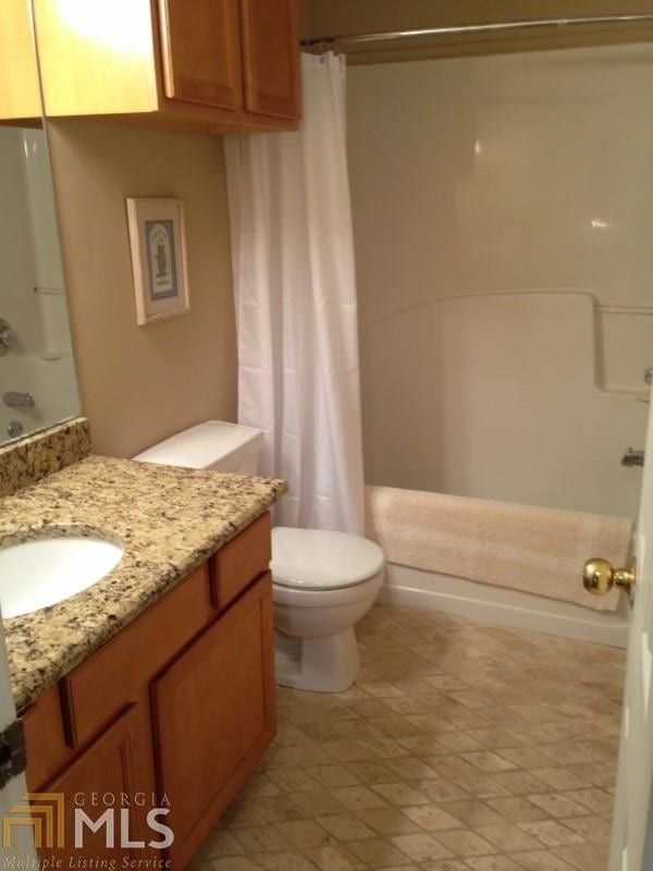 1326 Park Hill Dr, Gainesville, GA 30501 House for Rent in