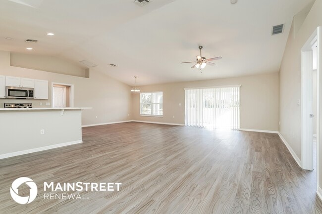 Building Photo - 3143 NE 14th Ct
