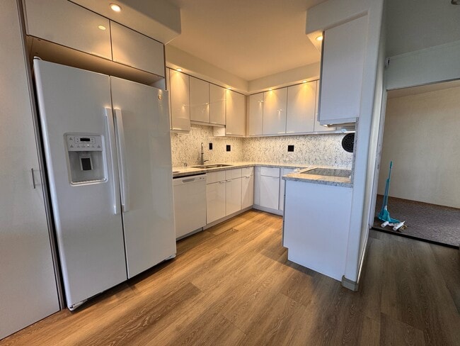 Photo - 1676 Ala Moana Blvd Townhome