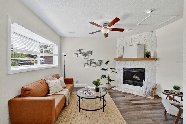 Building Photo - 11119 Temple Ave