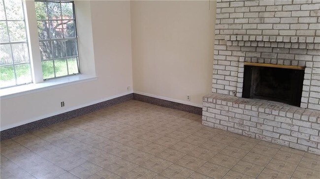 Building Photo - 6745 Wood Iron Dr