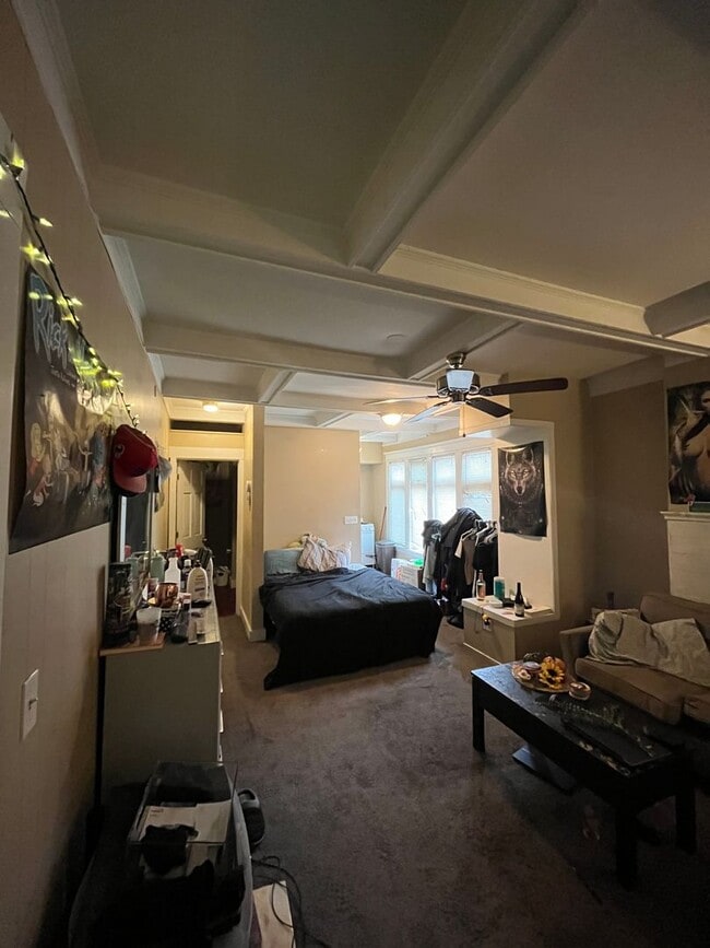 Foto del edificio - 1 Manning Blvd