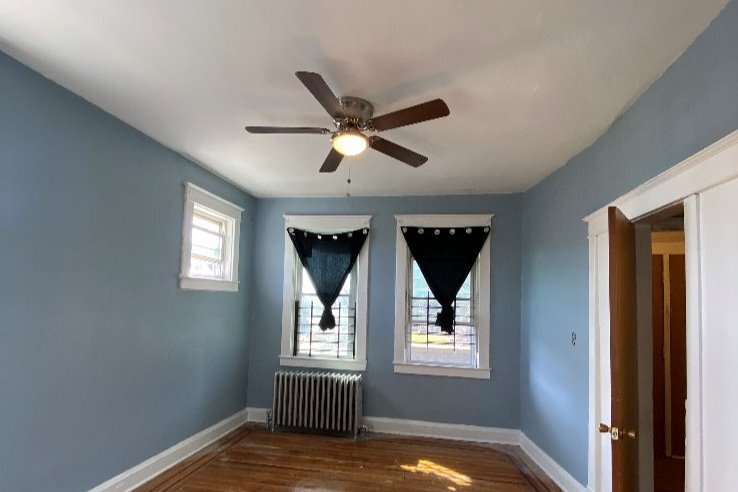 Front Room (can be bedroom) - 1436 Carswell St