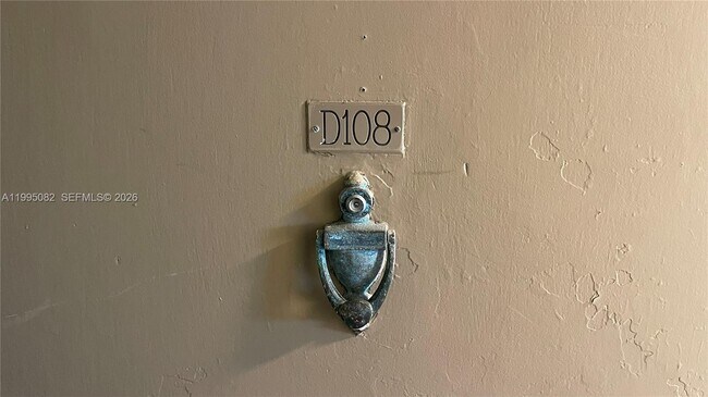 Foto del edificio - 10801 SW 109th Ct