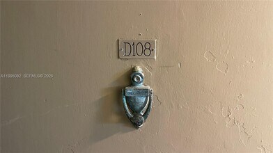 Building Photo - 10801 SW 109th Ct