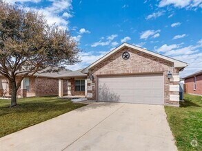 Building Photo - 4816 Blue Top Dr