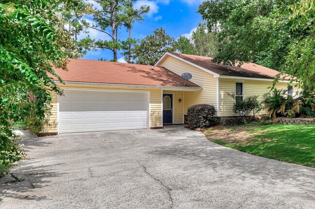 Building Photo - 230 Ronstadt Dr