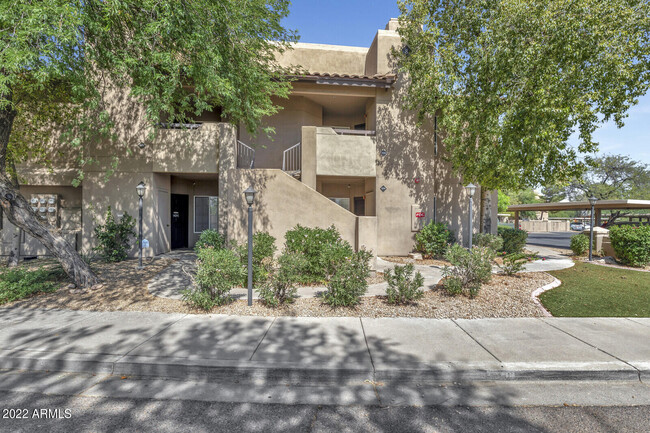 9451 E Becker Ln Unit 2058B, Scottsdale, AZ 85260 - Room for Rent in ...