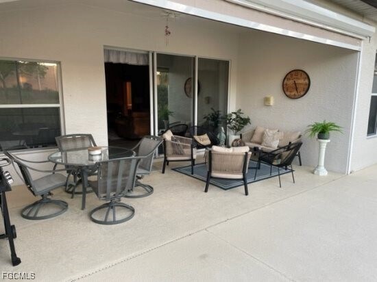 Foto del edificio - 10045 Colonial Country Club Blvd