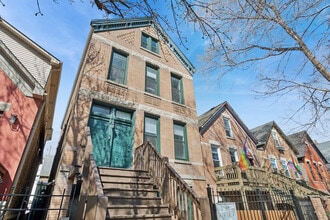 Building Photo - 2144 N Bell Ave