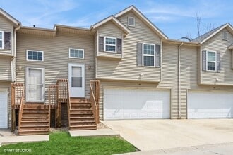 Building Photo - 140 Jefferson Ln