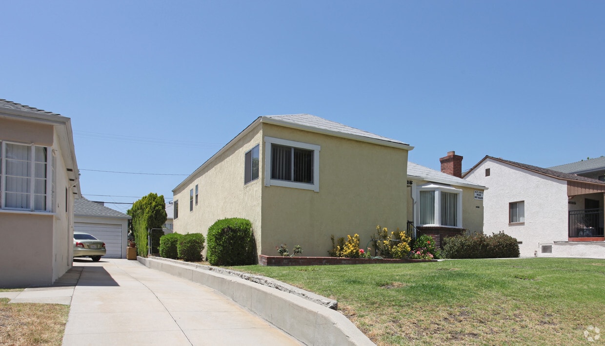 Building Photo - 615 E Cedar Ave