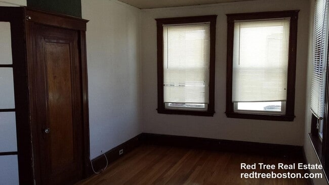 Photo - 22 Commonwealth Terrace Apartment