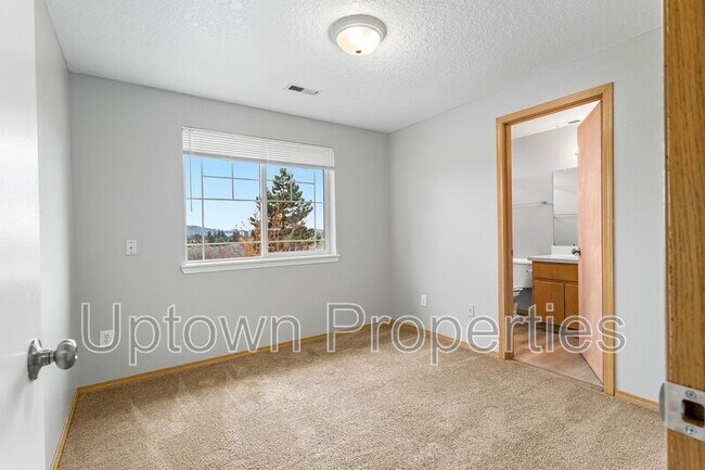 Foto del edificio - 14194 SE Summerfield Loop