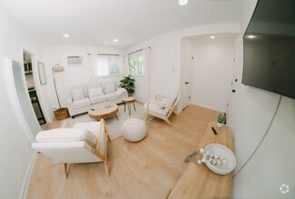 Building Photo - 11627 Mayfield Ave