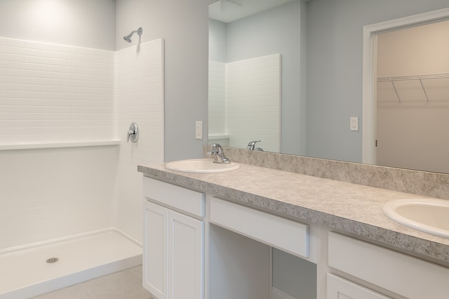 Building Photo - 3107 35th St W