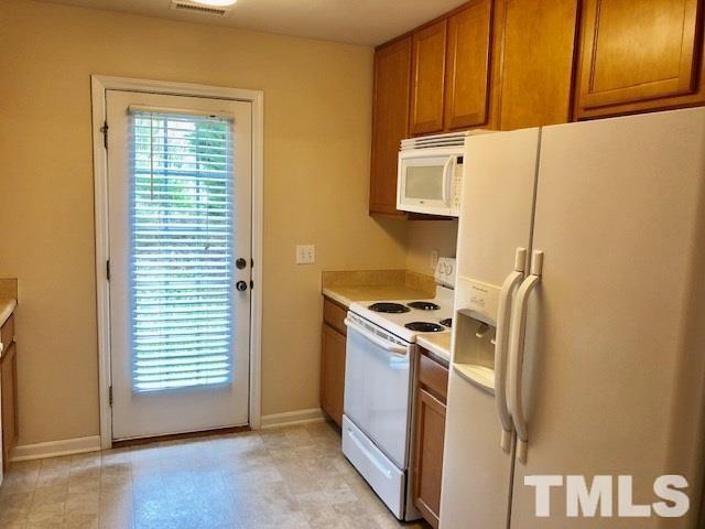 Foto del edificio - 10126 Blackwell Dr